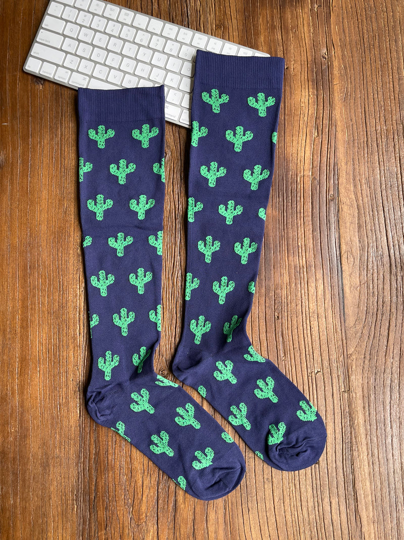 TrueTread Patterned Compression Socks